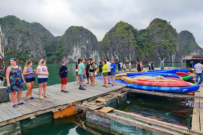 Halong Bay 2 days on classic cruise, small group, biking-kayaking - Cycling to Viet Hai Village on Cat Ba Island