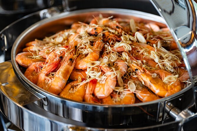 Halong bay 5star Cruise Day Trip: Buffet lunch & Limousine bus - What makes this Halong Bay day trip useful