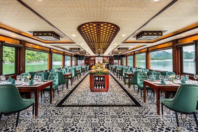 Halong bay 5star Cruise Day Trip: Buffet lunch & Limousine bus - Lunch while the karst islands pass by