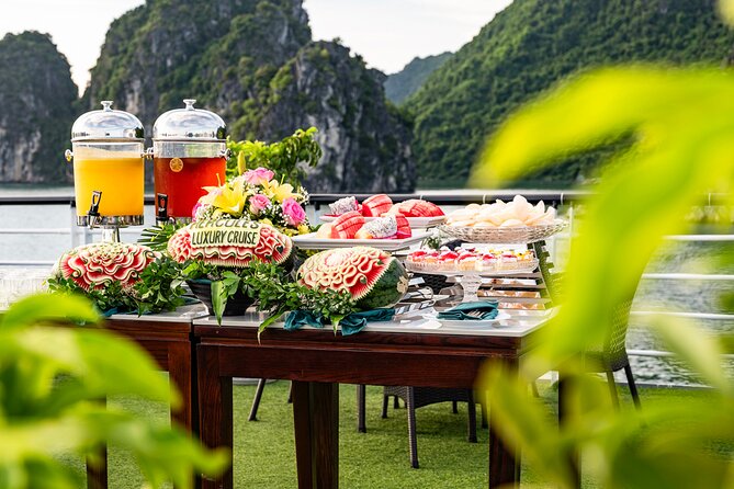 Halong bay 5star Cruise Day Trip: Buffet lunch & Limousine bus - Inside Surprise Cave, Halong Bay’s big show