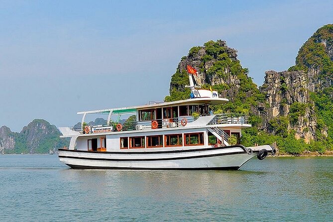 Halong Bay Cruise Luxury Full Day Tours - How the day feels in practice
