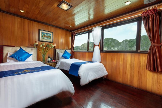 Halong bay Deluxe Cruise 2D/1N: Kayaking, swimming, Titop island & surprise cave - What $170 buys you on Halong Bay