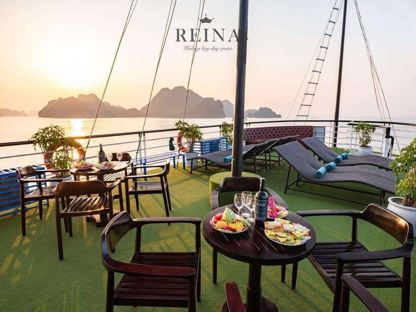 Halong Bay: Full-Day 4-Star Experience with Kayaking - What the $40 price really includes