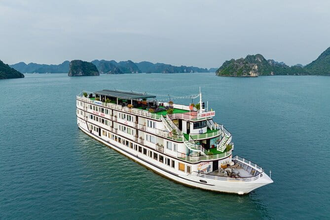 Halong Bay Shore Excursion: Full Day Cruise Tour from Cruise Port - A pearl farm stop with a useful local angle