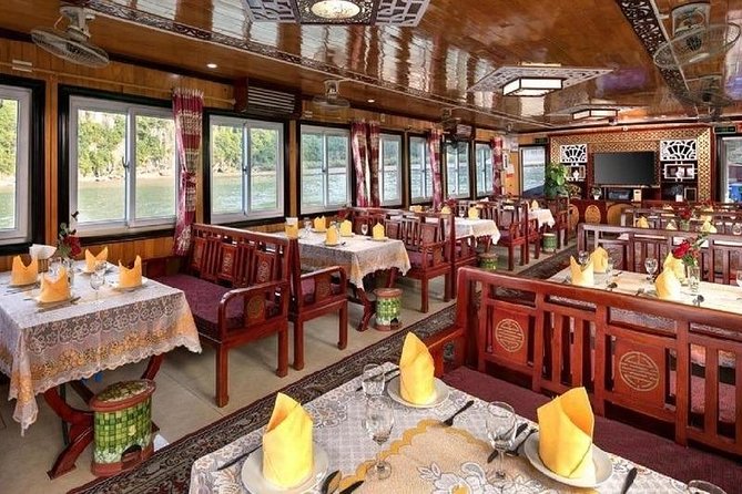 Halong Day Tour Islands, Caves, Kayak, Lunch w Dragonfly Cruise - The four-hour cruise through Halong Bay