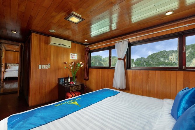 Halong deluxe cruise 2D/1N: Surprise cave, Titop island, Full Meals, best prices - Leaving Hanoi between 8:00 and 8:30 a.m.