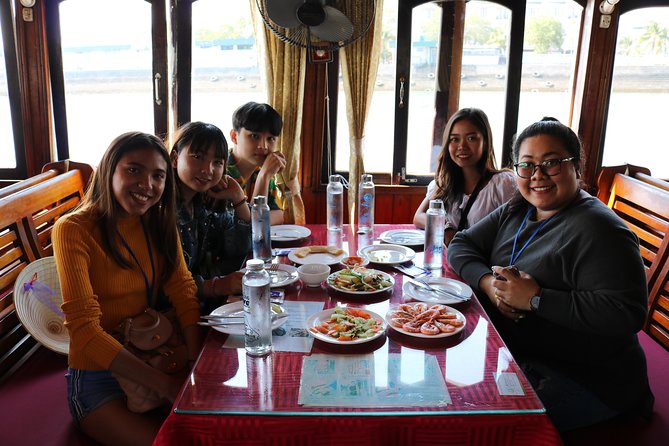 Halong Islands, Caves, Kayak, Lunch day tour w Dragonfly Cruise - Inside Dong Thien Cung, or Heaven Palace Cave