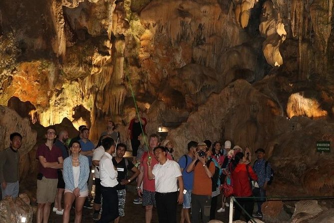 Halong Islands, Caves, Kayak, Lunch Day Tour w Dragonfly Cruise - The guides can shape the whole day