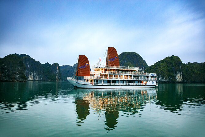 HaLong, LanHa bay 2days and 1 nite Kayak on Vega Legend Cruise. - Key points to know before booking