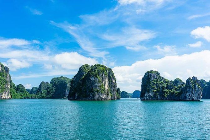 Halong Luxury Cruise Full Day Tour from Hanoi: All Inclusive - Ti Top Beach and the optional speedboat