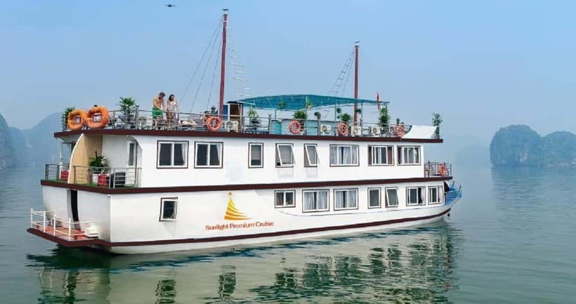 Hanoi: 2-Day Ha Long and Lan Ha Bay Cruise with Kayaking - Cycling 5 kilometers to Viet Hai Village
