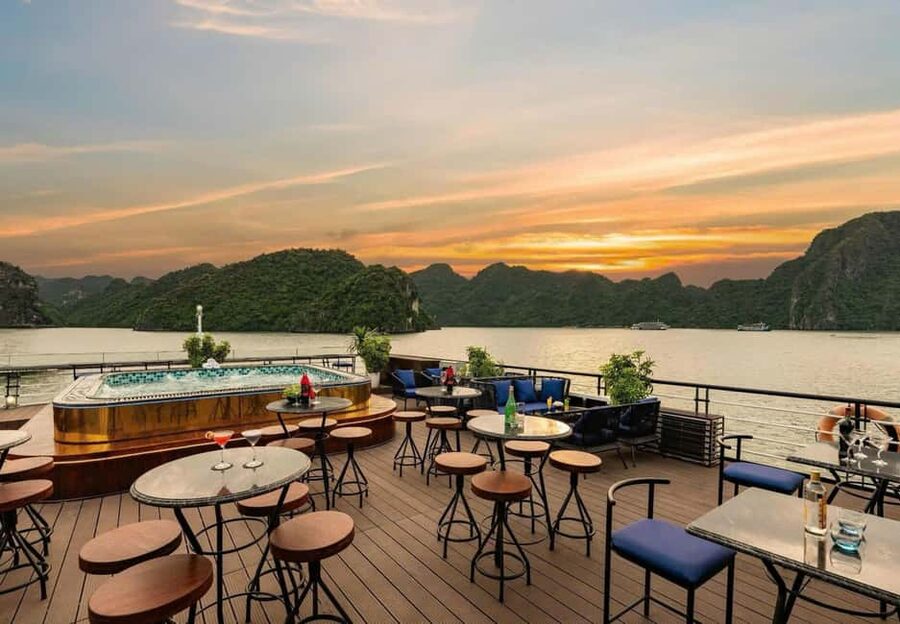 Hanoi: 2-Day Ha Long & Lan Ha Bay 5-Star Boat with Balcony - Key points to know before you book