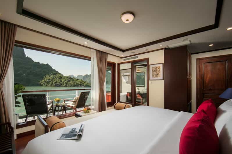 Hanoi: 2-Day Lan Ha & Halong Bay 5 Stars Cruise with Balcony - Hanoi to Tuan Chau: the first morning