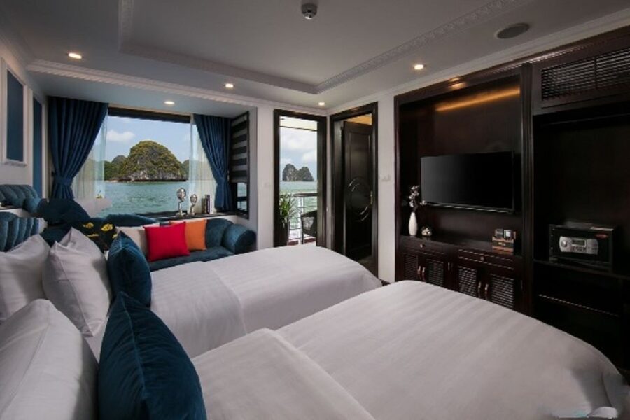 Hanoi: 3-Day Ha Long/Lan Ha Bay Cruise with Private Balcony - What the private balcony cabin adds