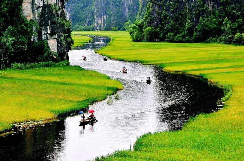 Hanoi: 3-Day Ninh Binh, Ha Long, & Lan Ha Bay Luxury Cruise - Day three: Tai Chi, kayaking, and the ride home