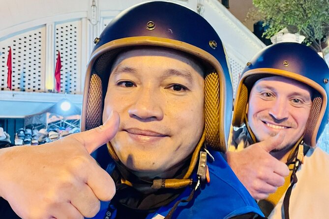 Hanoi After Dark Vespa Tour (4 hours): Street Food & Night Vibes - Guides and drivers make the biggest difference
