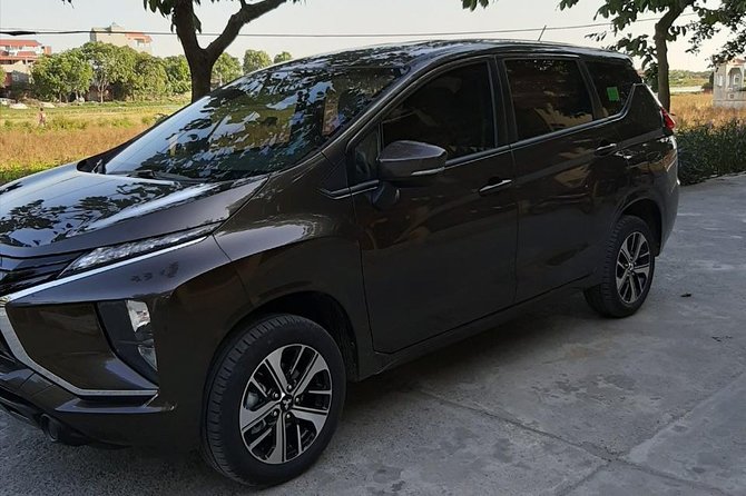 Hanoi Airport and Hanoi City Private Transfer - Finding your driver at Noi Bai Airport