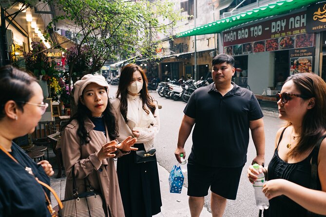 Hanoi Authentic Local Food Tasting Tour - Starting at the Water Puppet Theatre