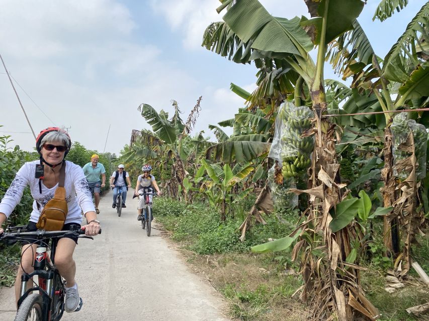 Hanoi: Bike Tour Through Hidden Gems and Banana Island - Key points at a glance