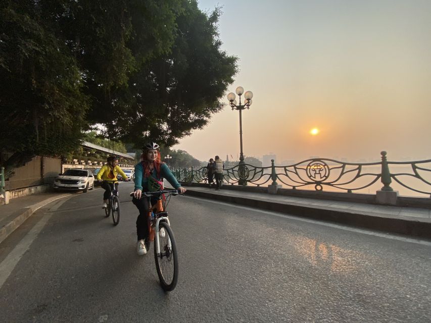 Hanoi: Bike Tour Through Hidden Gems and Banana Island - Starting in the Old Quarter