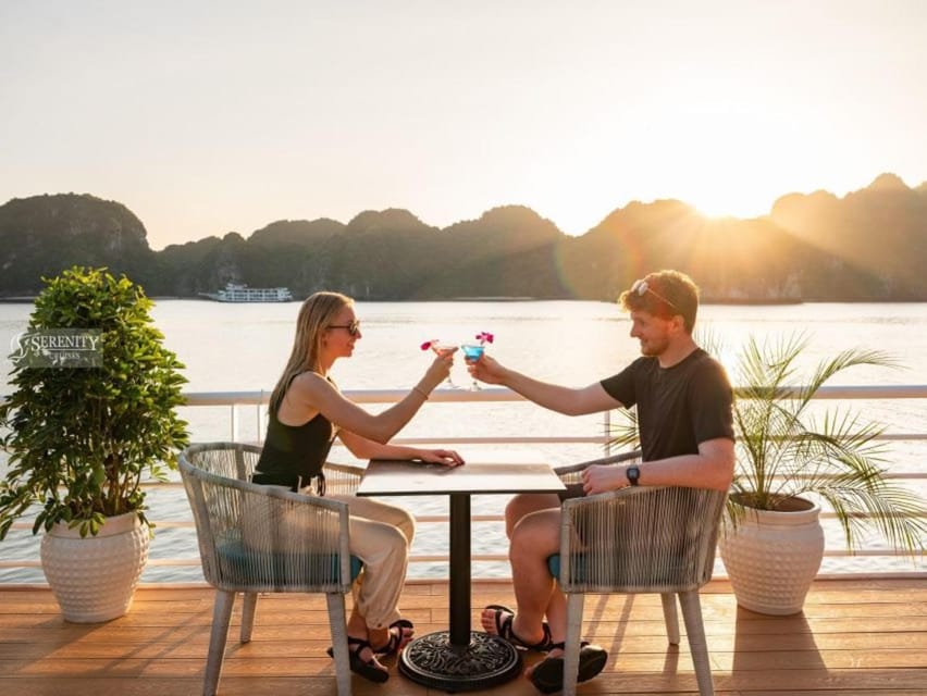 Hanoi: Cat Ba Island & Lan Ha Bay Day Trip Cruise with Lunch - Sunset snacks on the return to Beo Pier