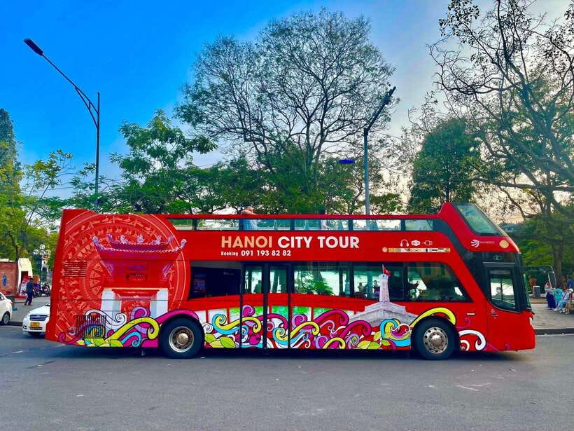 Hanoi: Centuries of Highlights in 1 Hour by Open-Top Bus - What the audio guide adds, and where it may fall short