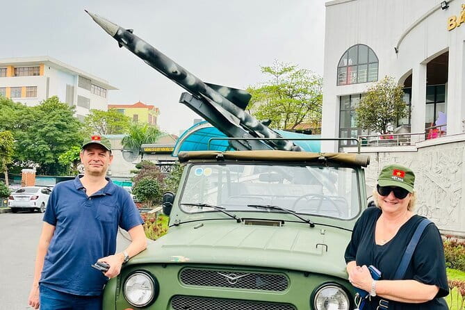 Hanoi City Half-day Jeep Tour: Hanoi Food, Culture, Sight and Fun - Hoan Kiem starts with the city’s familiar face