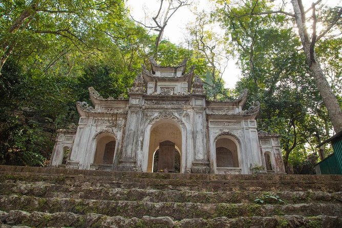 Hanoi City Half Day Private Tour included train street, meals - Tran Quoc Pagoda beside the water