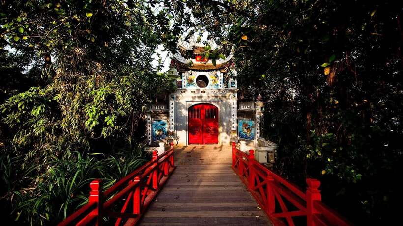 Hanoi City Half Day - The City Contains Cultural Beauty - Temple of Literature and Vietnam’s scholarly tradition