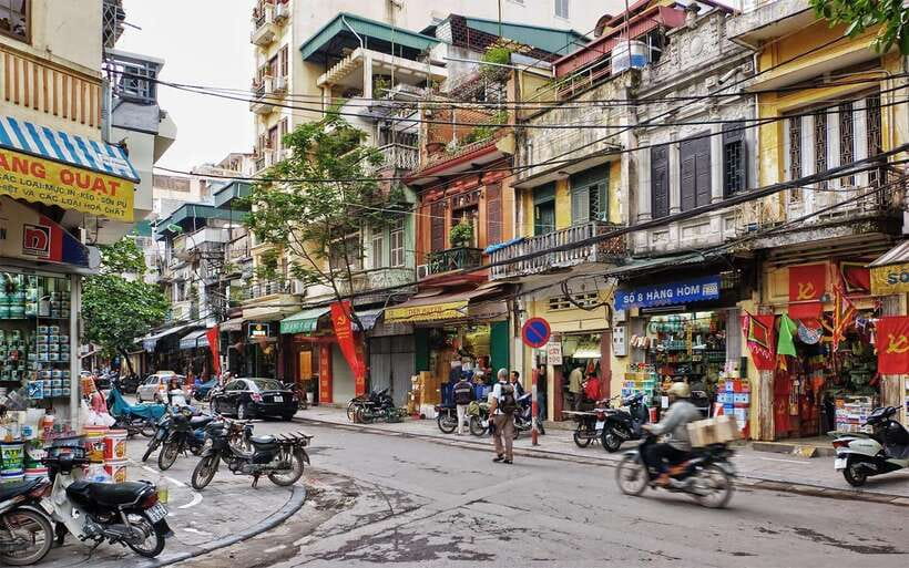 Hanoi City Half Day - The City Contains Cultural Beauty - Private route or group route?