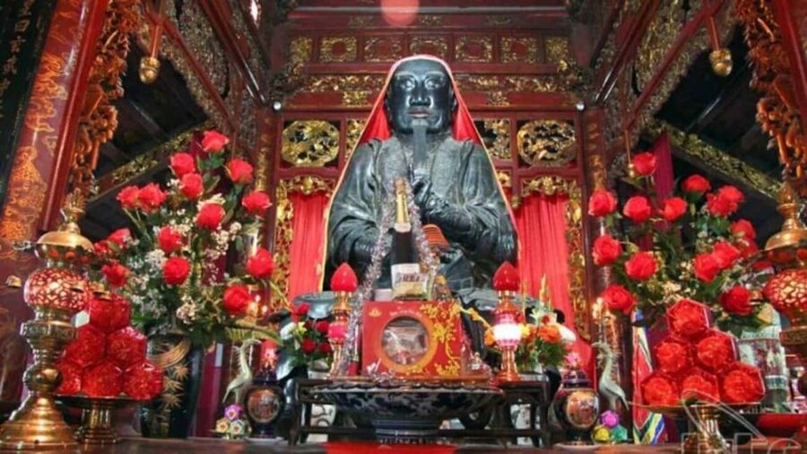 Hanoi City Highlights Walking Tour – Landmarks & History - Quan Thanh Pagoda and Hanoi’s worship traditions