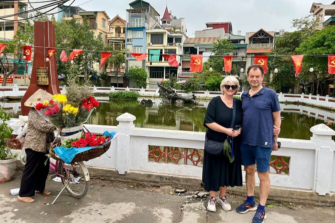 Hanoi City Jeep Tour Half-day: Food, Culture & Fun (4 hours) - West Lake and the Ho Chi Minh Mausoleum