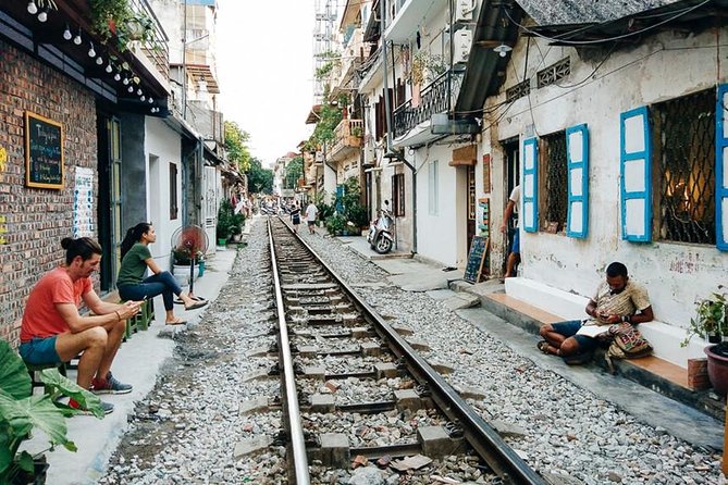 Hanoi City Tour: Private Half-Day to Hidden Corners &Train Street - Dong Xuan Market gives you Hanoi at working speed