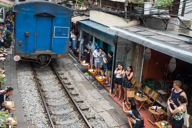 Hanoi City Tour: Private Half-Day to Hidden Corners &Train Street - French Quarter, Hoan Kiem Lake, and St. Joseph’s Cathedral
