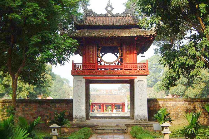 Hanoi City Tour: Private Half-Day to Hidden Corners &Train Street - Old Quarter streets, from Hang Ma to everyday Hanoi