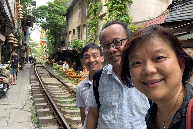Hanoi City Walking Tour Discover Hidden Gems and Train Street - Dong Xuan Market, Hanoi’s biggest market stop