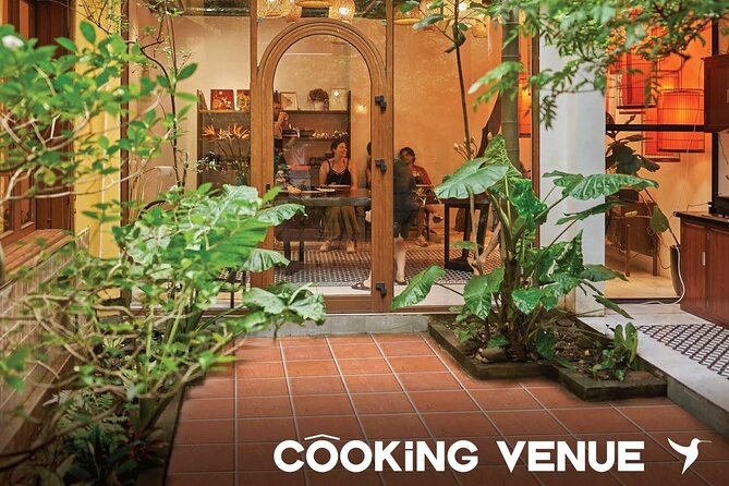 Hanoi Cooking Class: Pho/Bun Cha/Banh Xeo...+Free Egg/Salt Coffee - The market lesson and the cultural stories