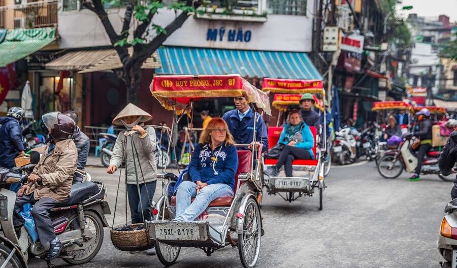 Hanoi: Cyclo the Old Quarter and Egg Coffee Tour - Bun cha gives the tour a useful food stop