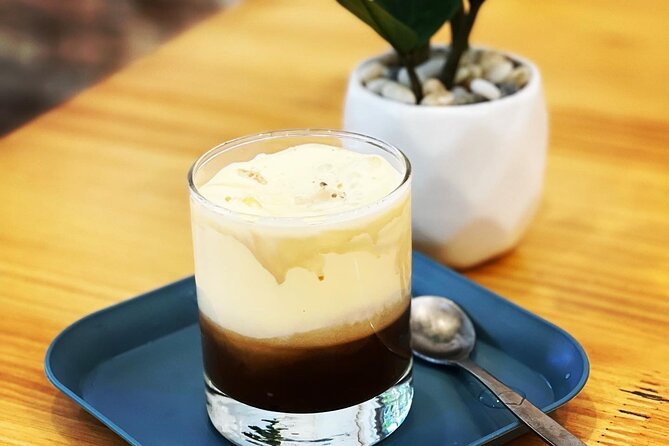 Hanoi Egg Coffee & Coconut Coffee Making Class with Free Banh Mi - The instructors make the difference