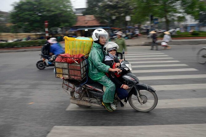 Hanoi Explorer Photo Tour - From taking pictures to editing them