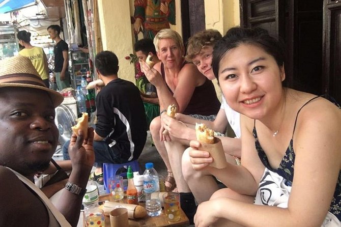 Hanoi Food on Foot: Walking Tour of Hanoi Old Quarter - Practical details that affect the evening