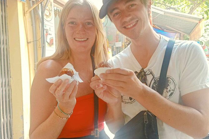 Hanoi Food Tours - Six to eight stops across the Old Quarter
