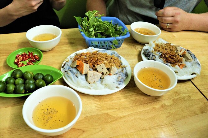 HaNoi Foodie Tour - Mini Class Coffee - Learning the story behind Vietnamese coffee