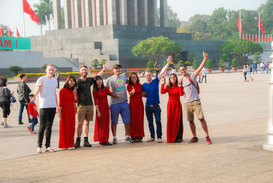 Hanoi: Full-Day City Tour and Water Puppet Show - Ending beside Sword Lake with water puppets