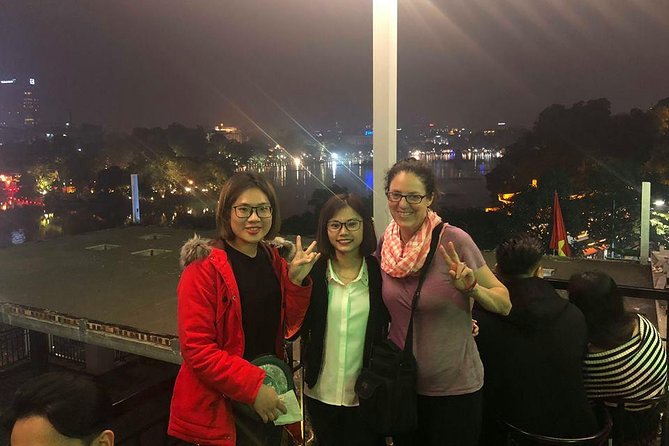Hanoi Guided Street Food Tour Small Group - Bánh xèo, bánh cuốn, and room for personal choices