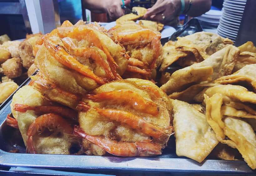 Hanoi: Guided Street Food Tour with Train Street Experience - Practical advice before you book