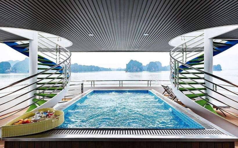 Hanoi: Ha Long Bay Day Trip - Luxury Cruise & Buffet Lunch - From Hanoi to Tuan Chau Port in a limousine