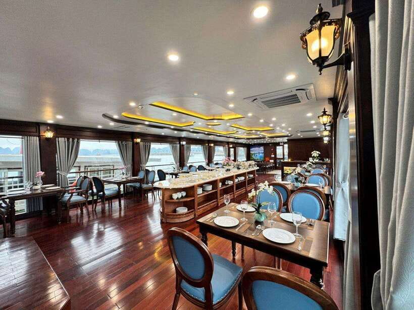 Hanoi: Ha Long Bay Day Trip - Luxury Cruise & Buffet Lunch - Boarding the cruise at Tuan Chau Port