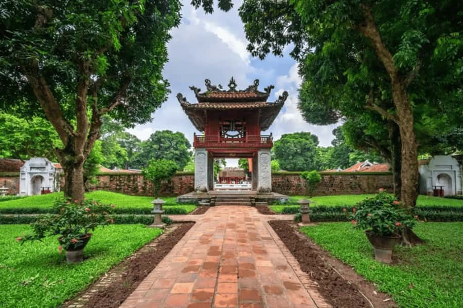 Hanoi: Half-Day City Tour with Thang Long Water Puppet Show - Full tour or show-only ticket?