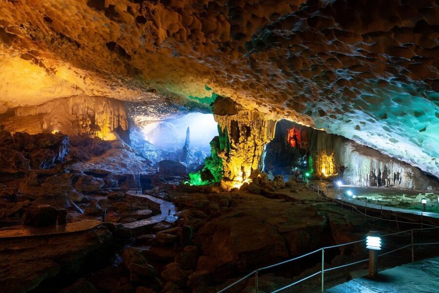 Hanoi: Halong Bay Day Trip with Titop Island, Cave, & Kayak - Luon Cave by kayak or bamboo boat